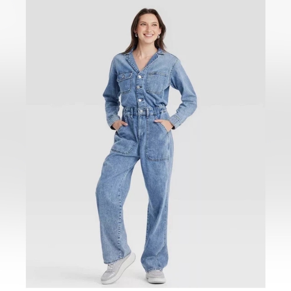 Universal Thread Denim Junpsuit! NWT